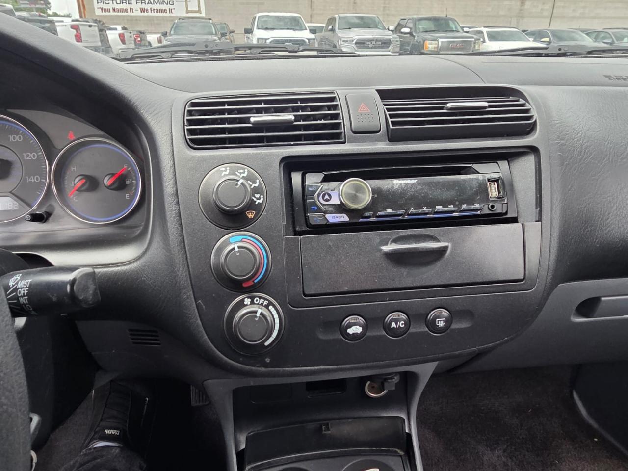 Honda Civic Sdn LX AT 2005