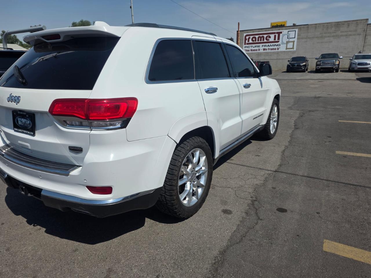 Jeep Grand Cherokee 4WD 4dr Summit 2014