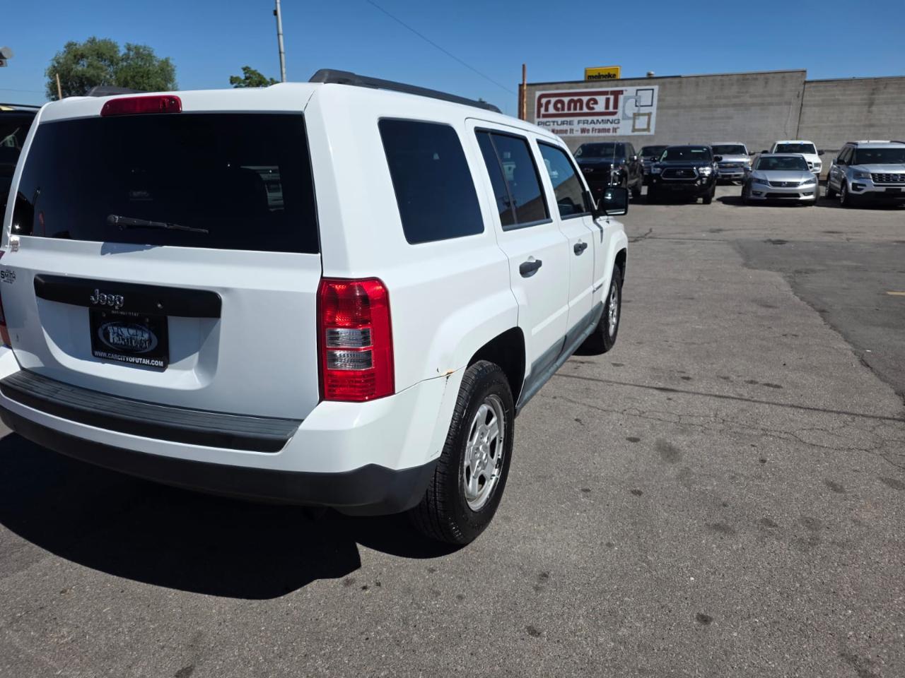 Jeep Patriot FWD 4dr Sport 2011