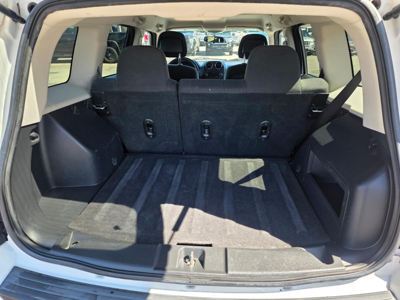 Jeep Patriot FWD 4dr Sport 2011