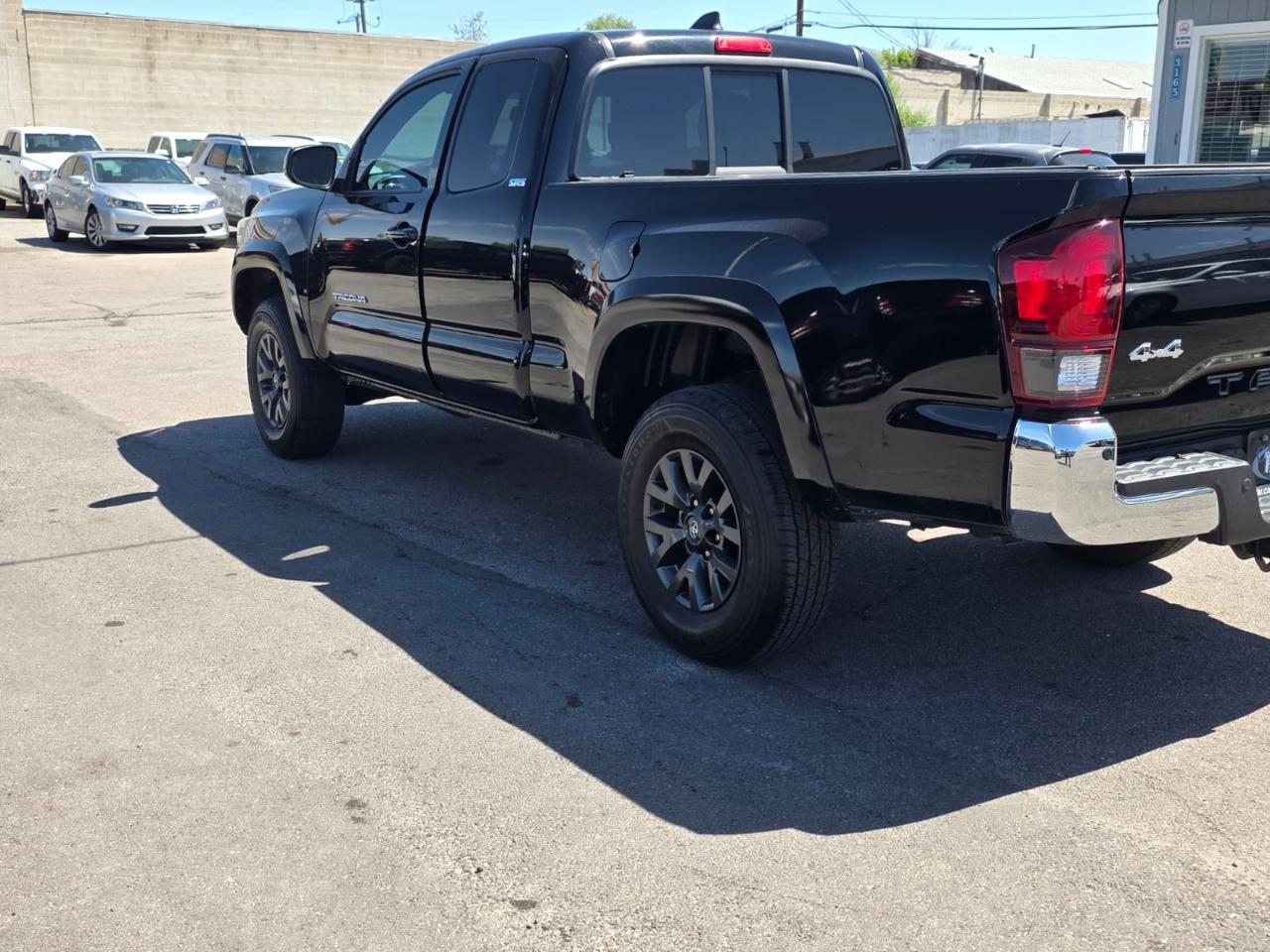 Toyota Tacoma 4WD TRD Off Road Access Cab 6' Bed V6 AT (Natl) 2023