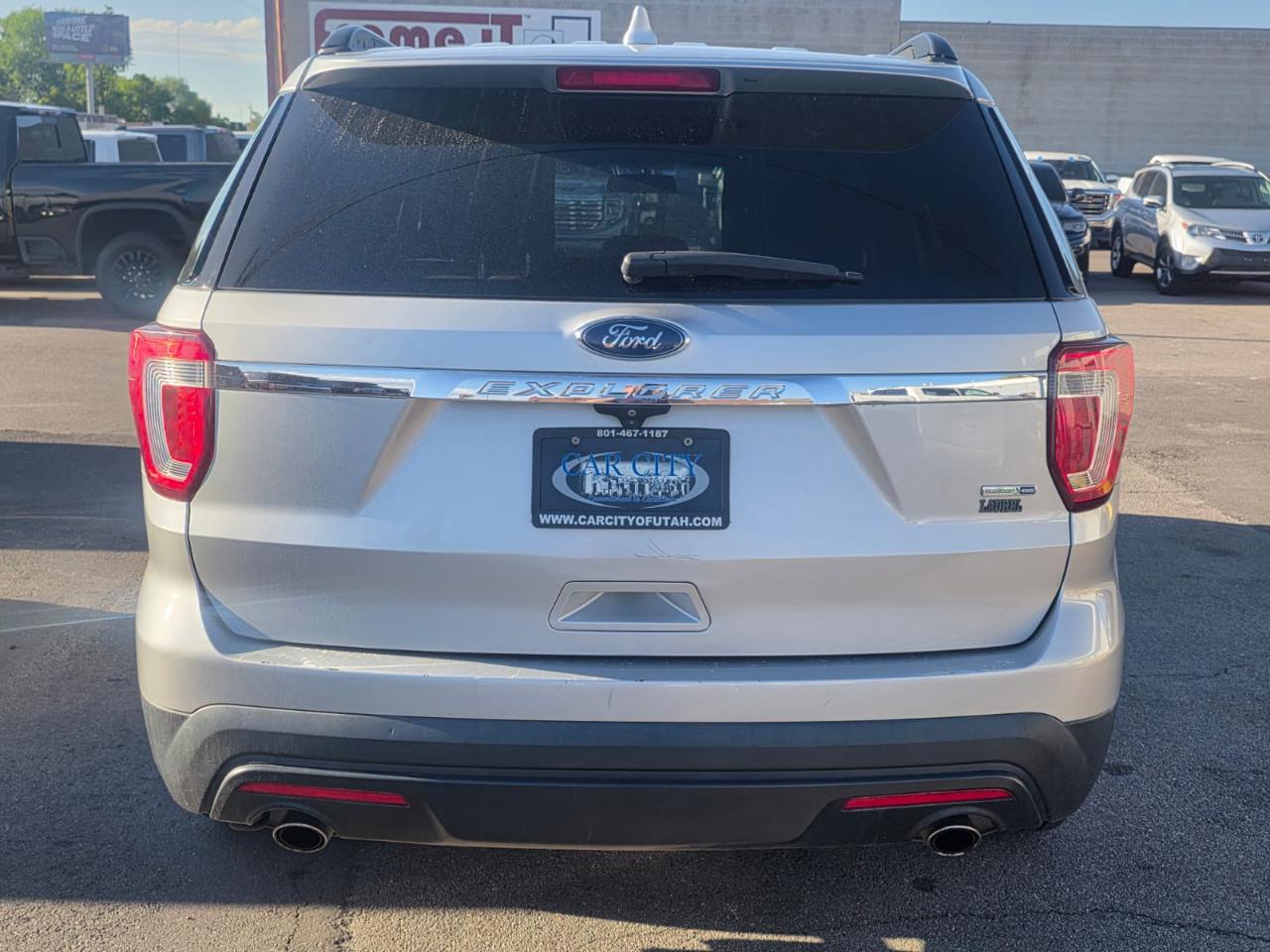 Ford Explorer Base 4WD 2017