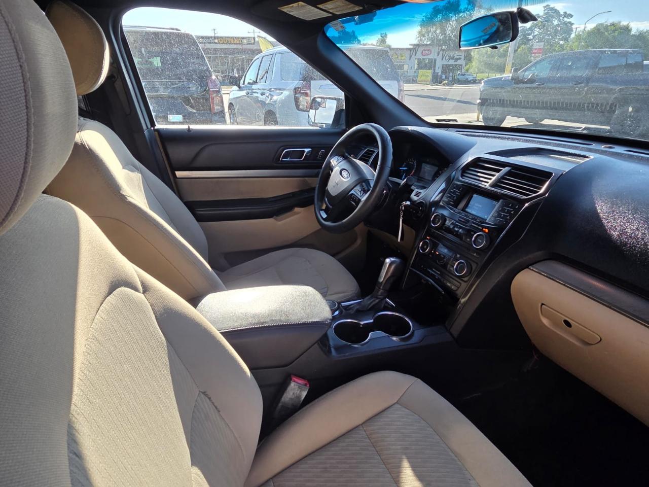 Ford Explorer Base 4WD 2017