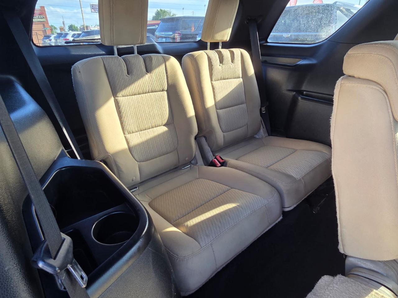 Ford Explorer Base 4WD 2017
