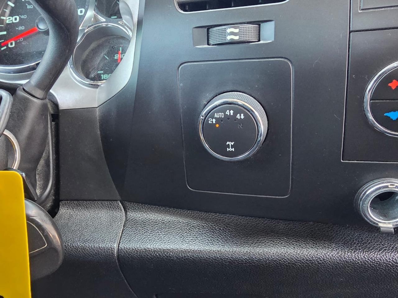 Chevrolet Silverado 1500 4WD Crew Cab 143.5" LT 2013