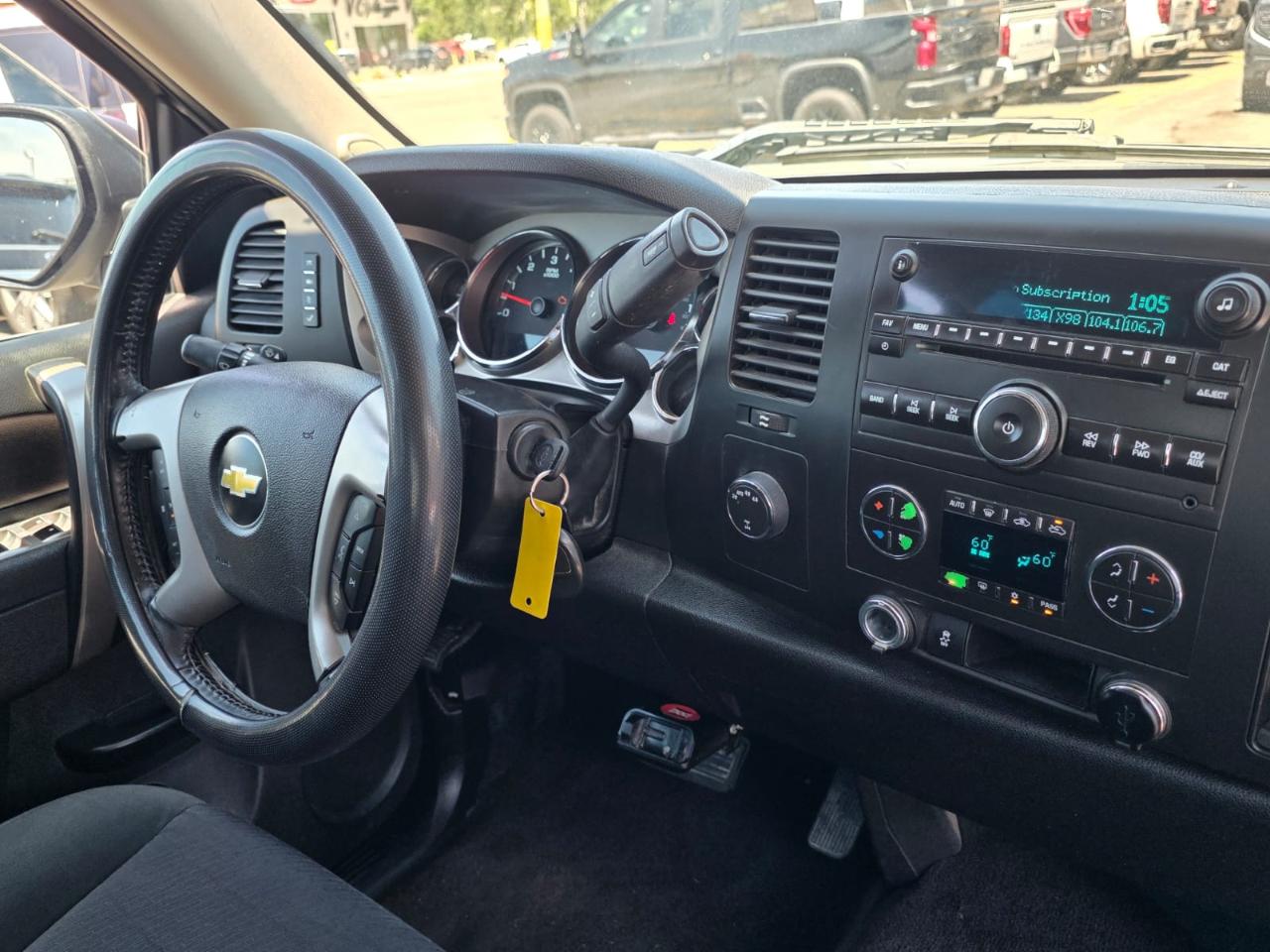 Chevrolet Silverado 1500 4WD Crew Cab 143.5" LT 2013