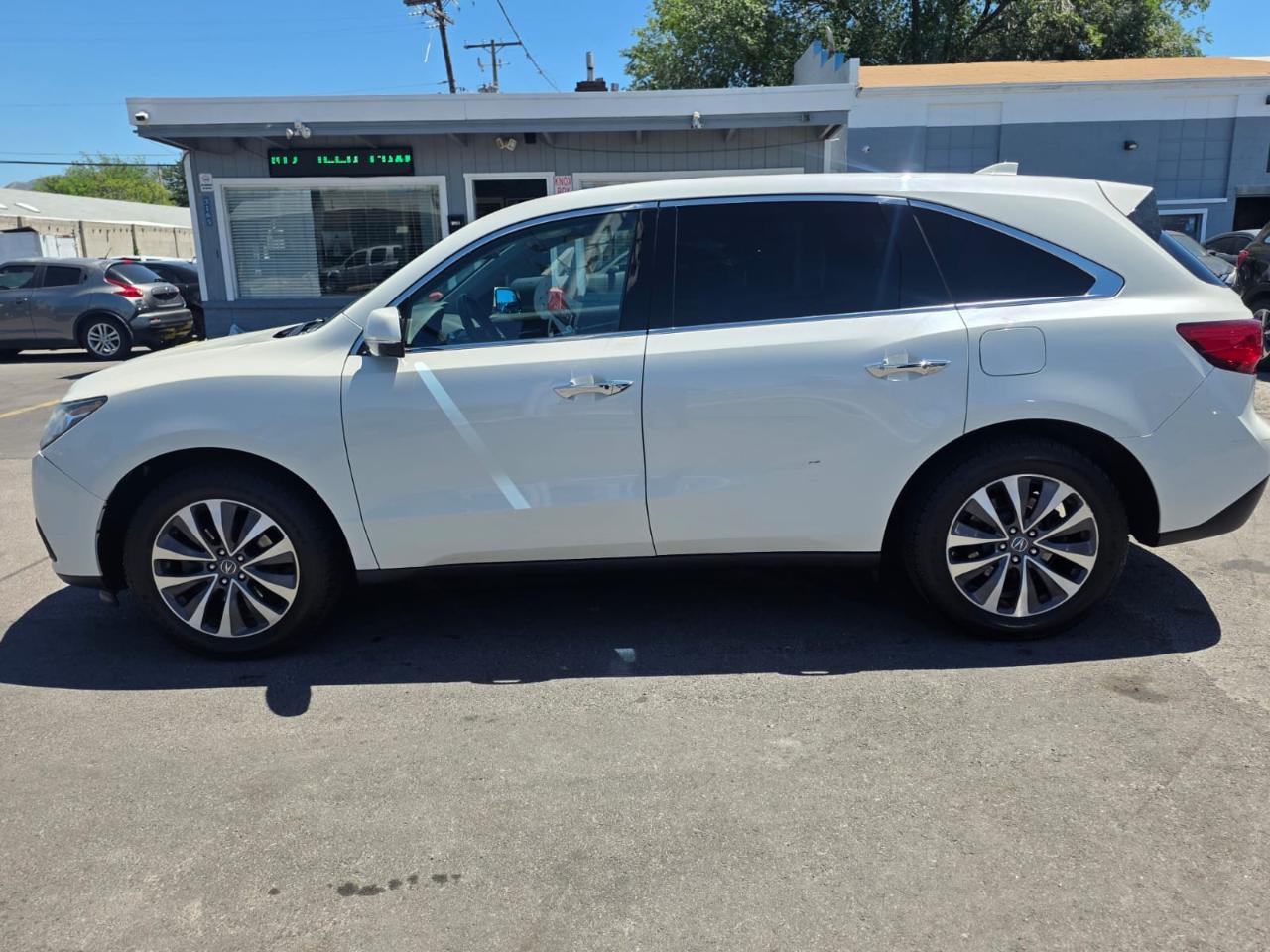 Acura MDX SH-AWD 4dr w/Tech/AcuraWatch Plus 2016