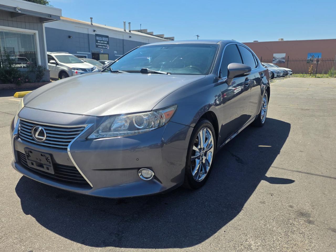 Lexus ES 350 4dr Sdn 2015