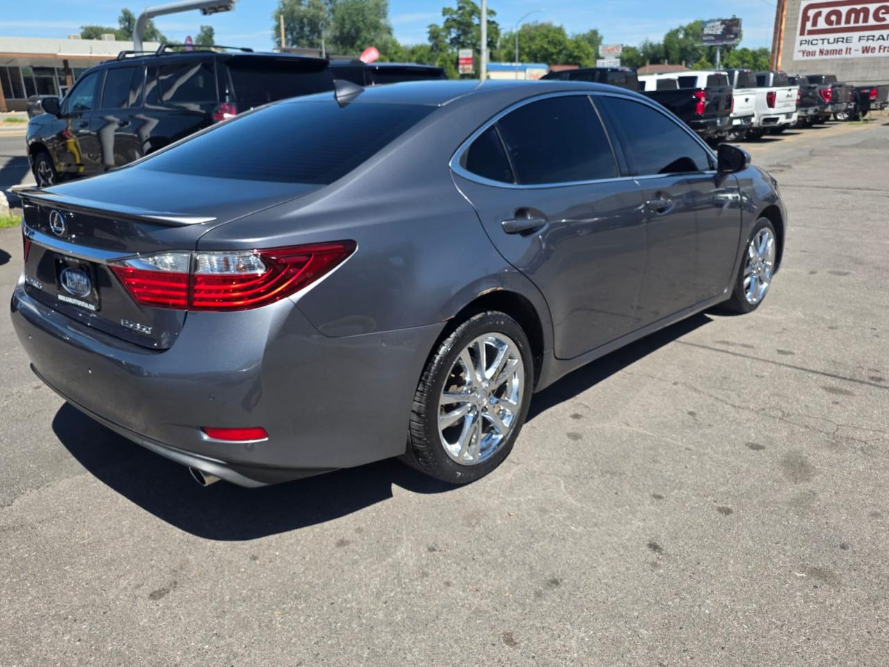 Lexus ES 350 4dr Sdn 2015