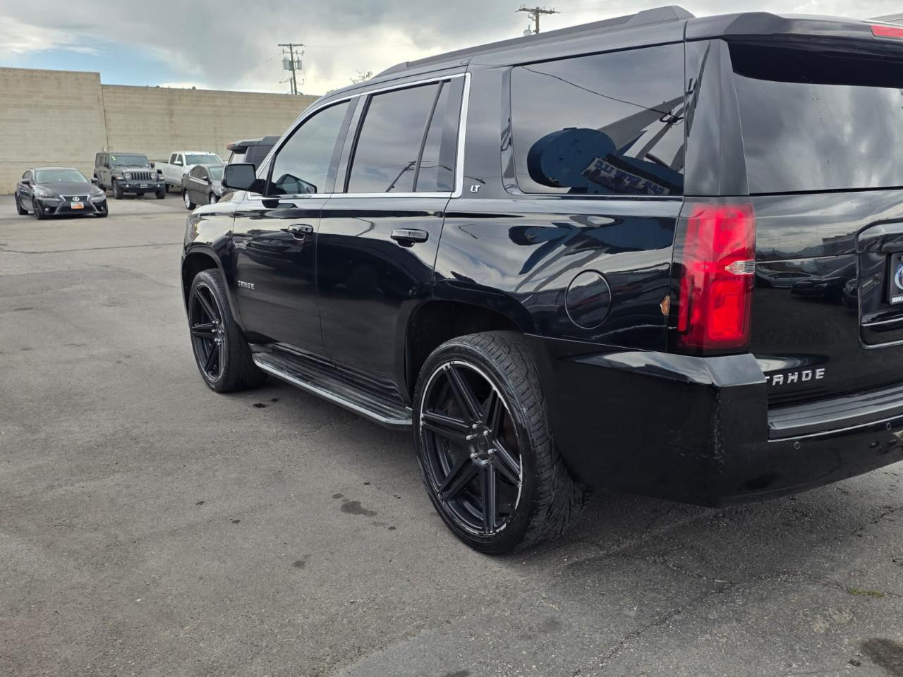 Chevrolet Tahoe 4WD 4dr LT 2015
