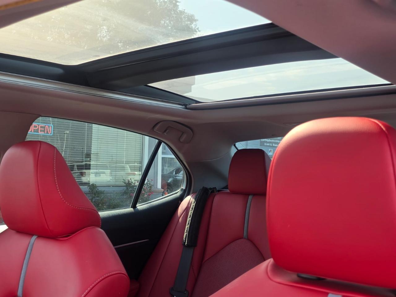 Toyota Camry XSE Auto (Natl) 2022