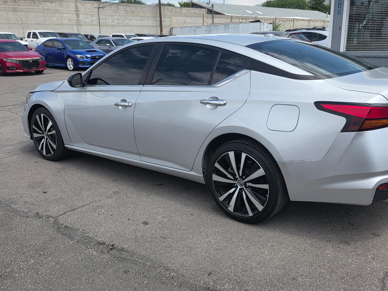 Nissan Altima 2.5 SR AWD Sedan 2021