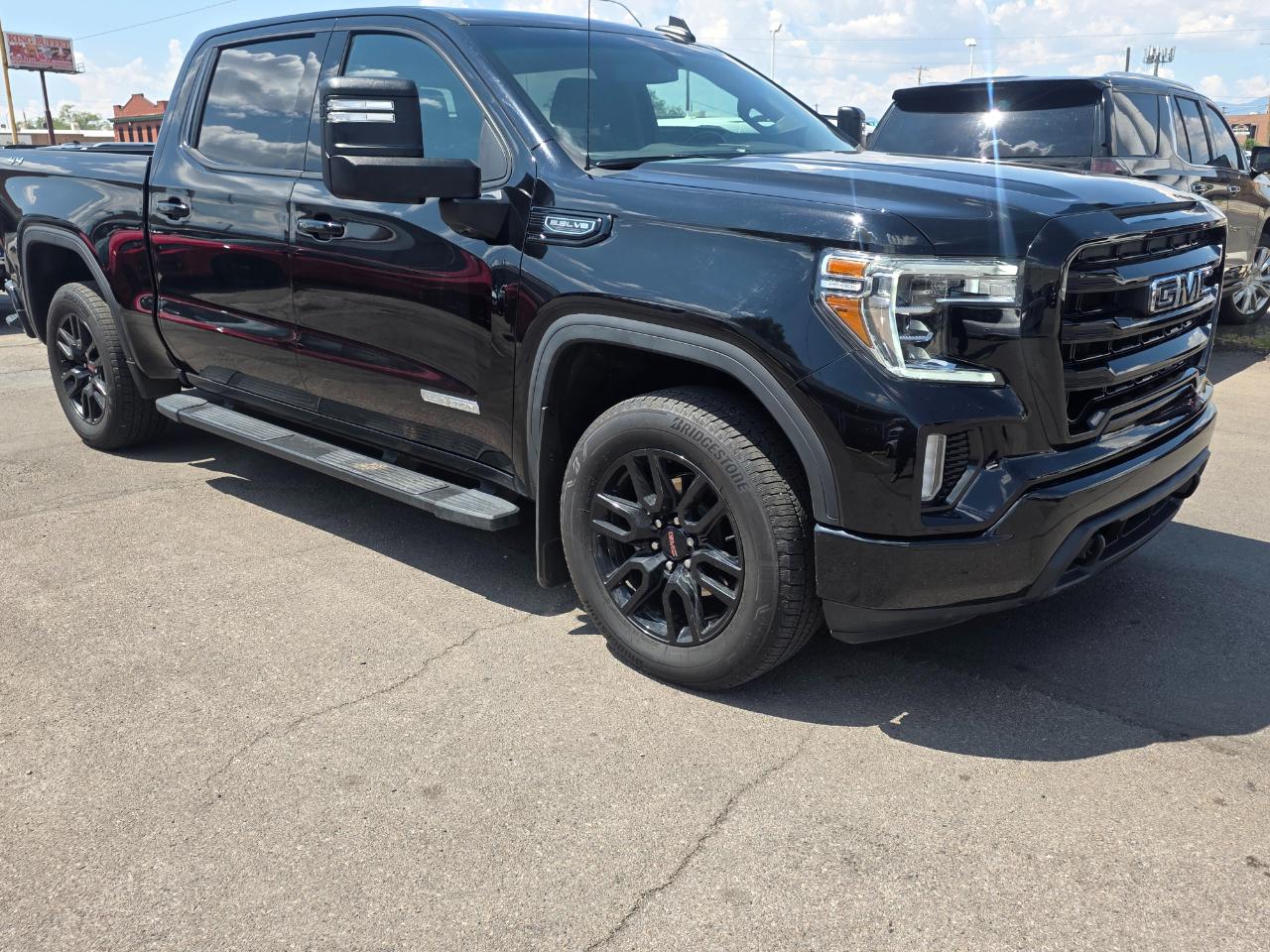 GMC Sierra 1500 4WD Crew Cab 147" Elevation 2021