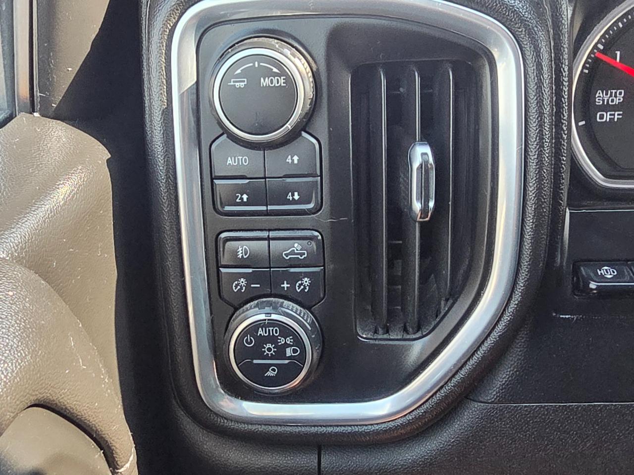 Chevrolet Silverado 1500 4WD Crew Cab 147" LTZ 2021