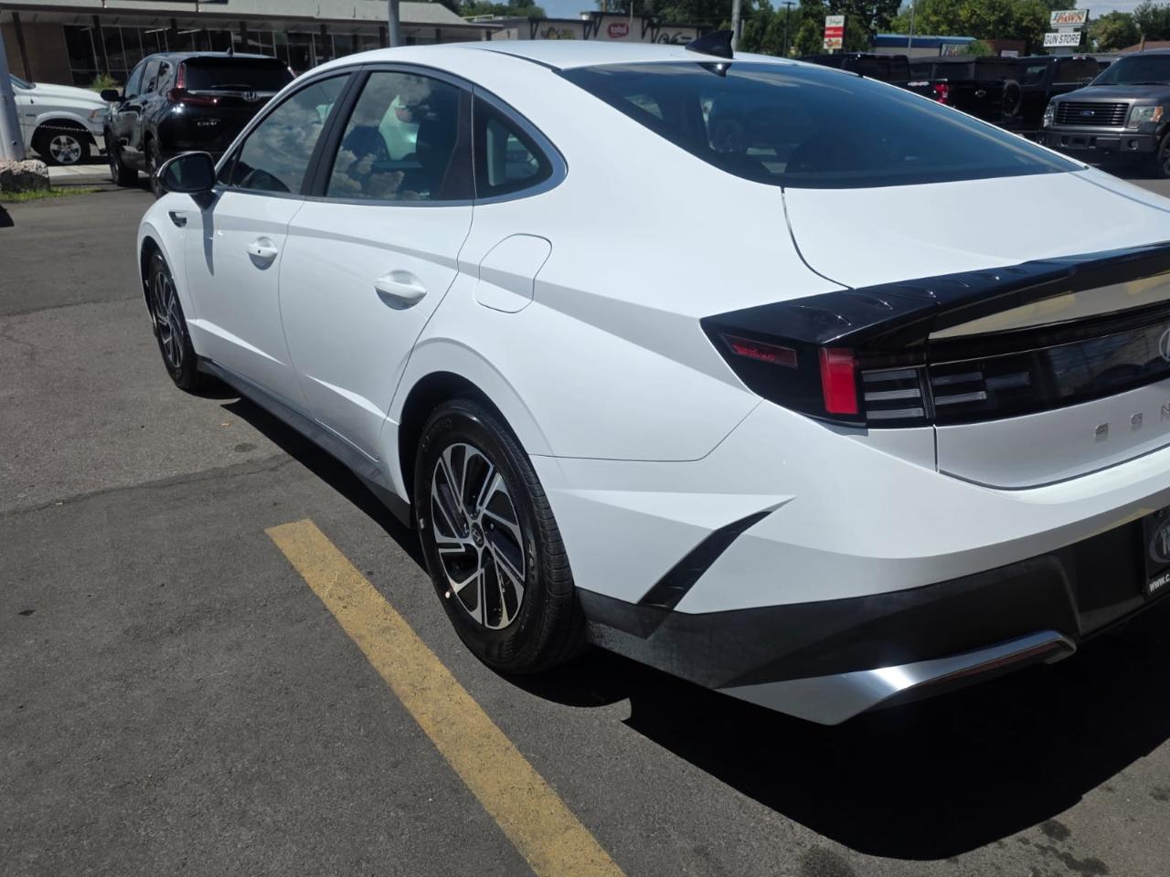 Hyundai Sonata Hybrid Blue FWD 2026