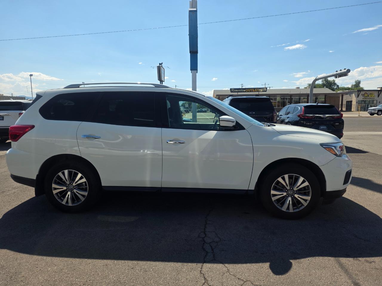 Nissan Pathfinder 4x4 S 2020