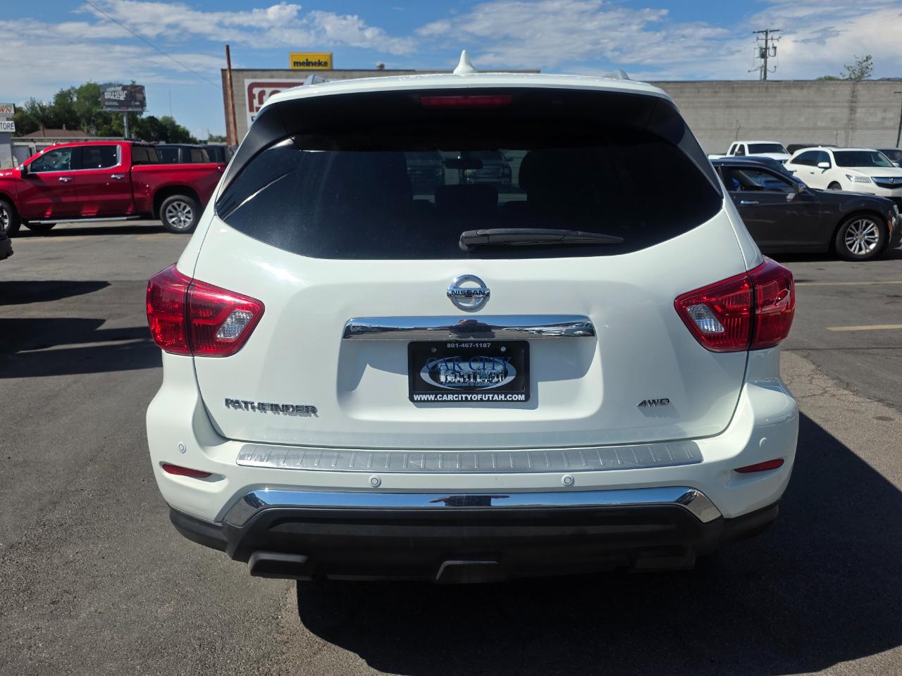 Nissan Pathfinder 4x4 S 2020