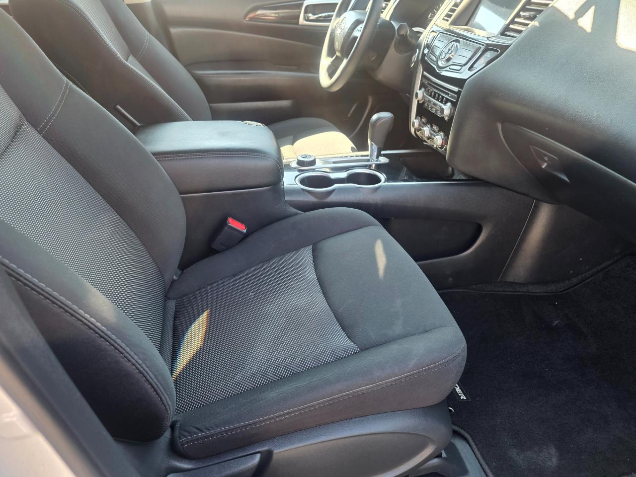 Nissan Pathfinder 4x4 S 2020