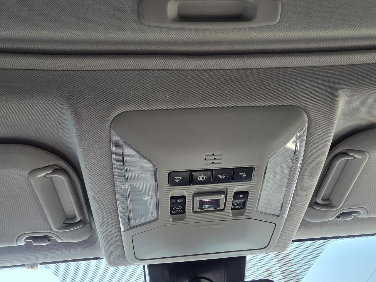 Toyota RAV4 Adventure AWD (Natl) 2019