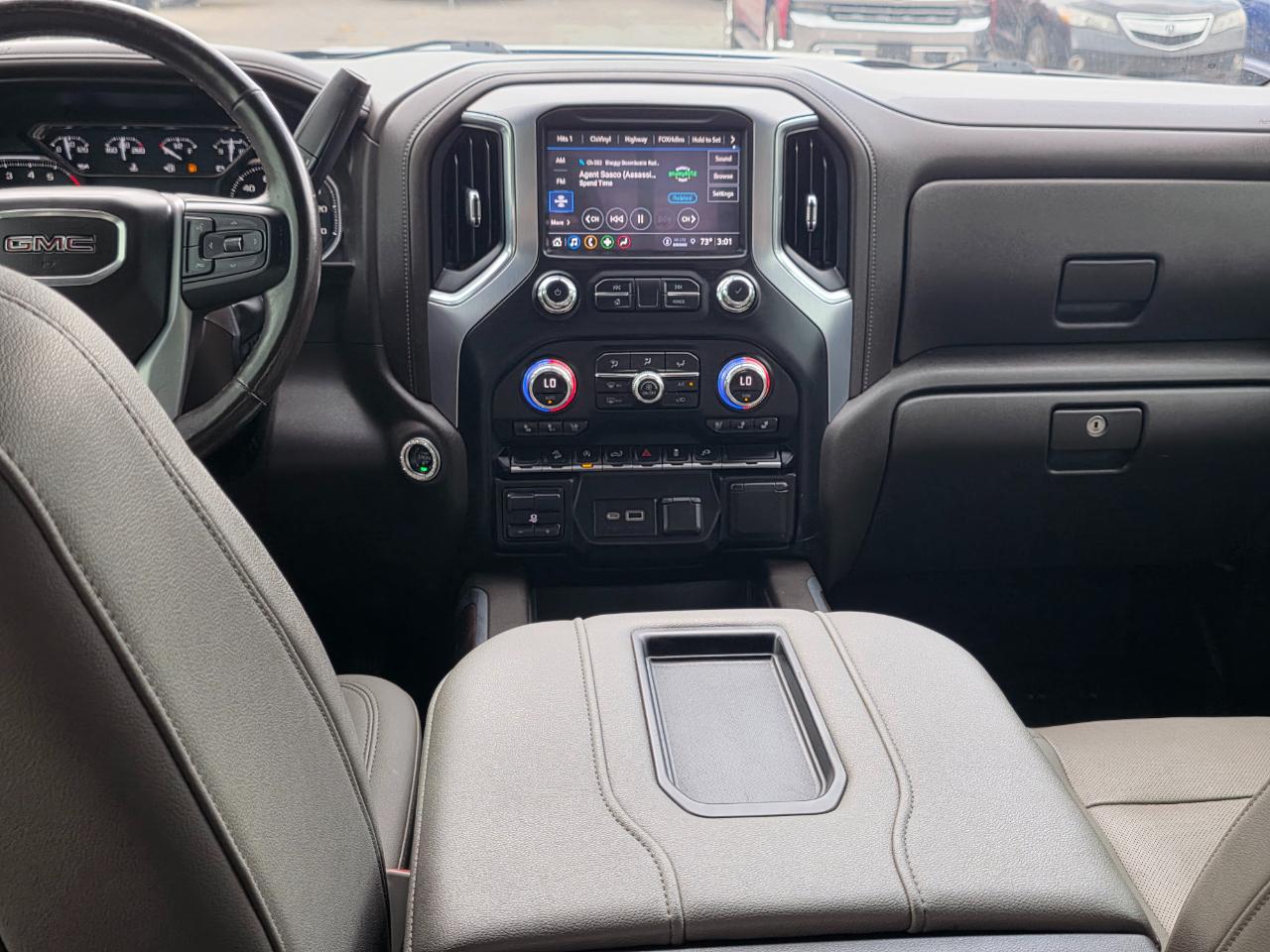 GMC Sierra 1500 4WD Crew Cab 147" SLT 2021