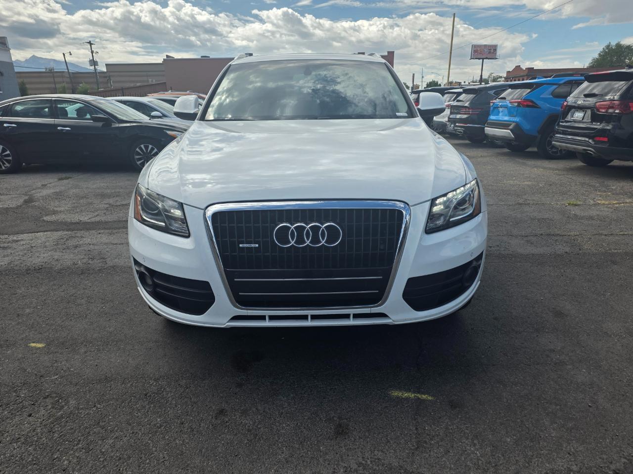 Audi Q5 quattro 4dr Premium Plus 2010