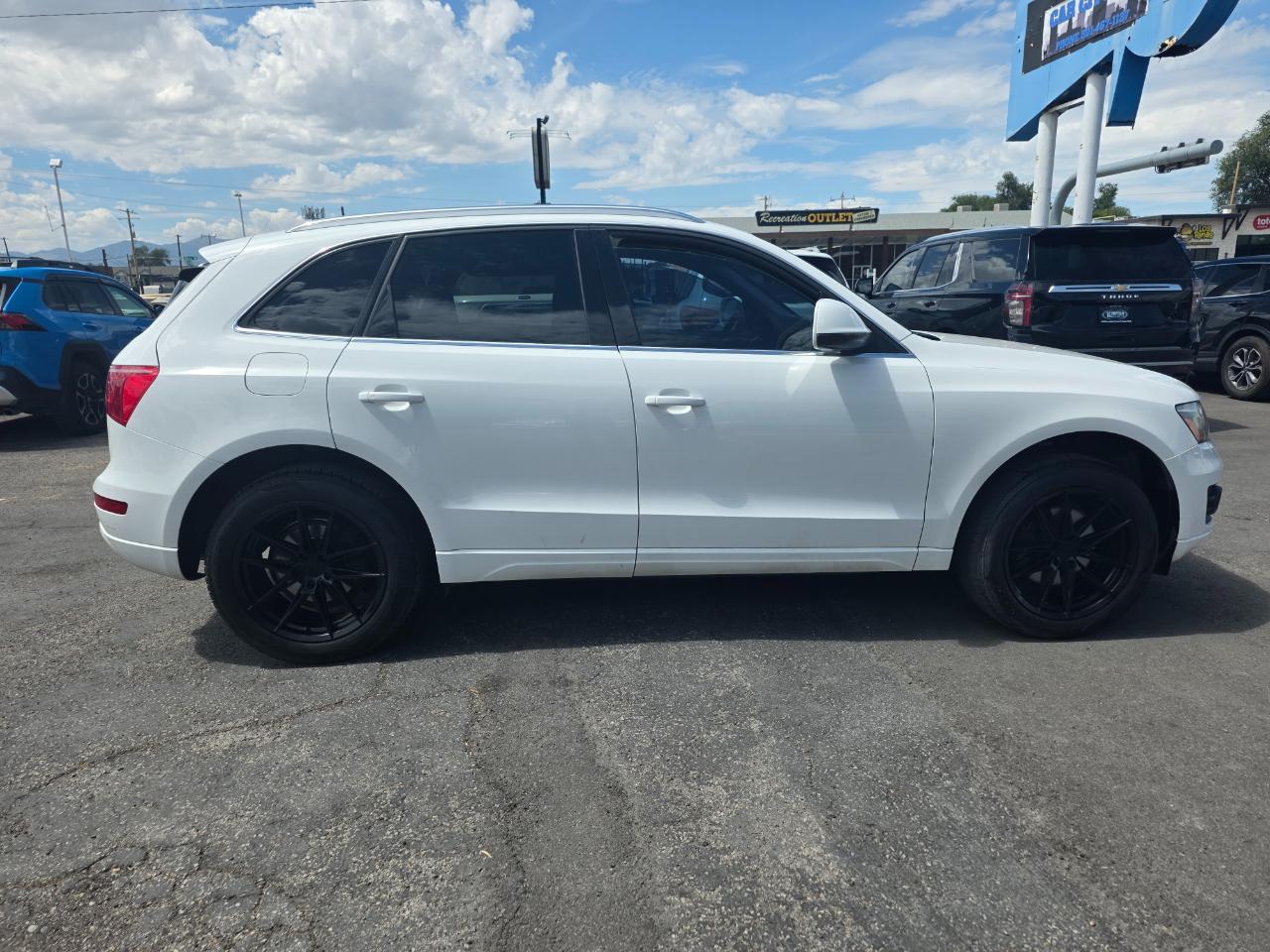 Audi Q5 quattro 4dr Premium Plus 2010