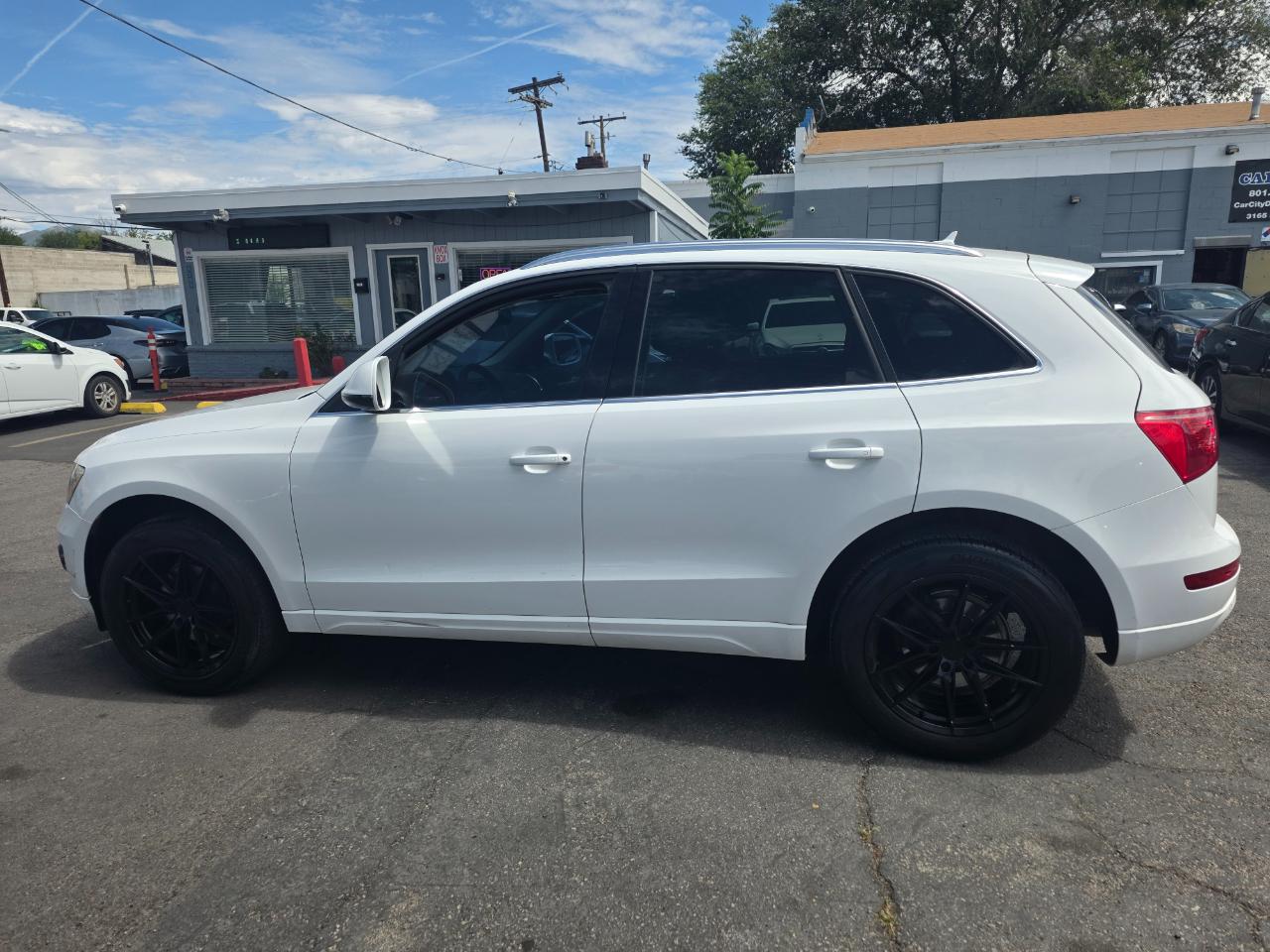 Audi Q5 quattro 4dr Premium Plus 2010