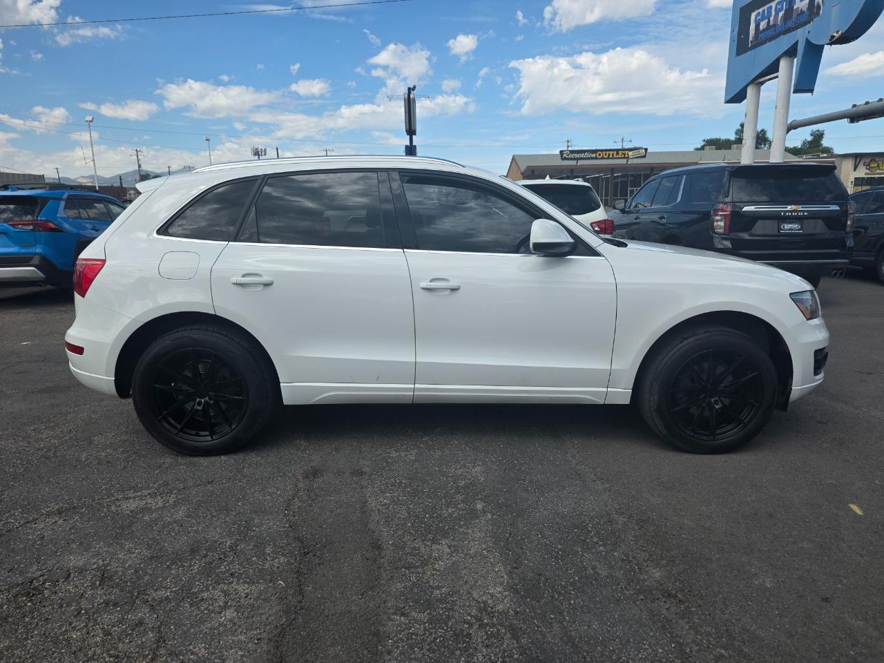Audi Q5 quattro 4dr Premium Plus 2010