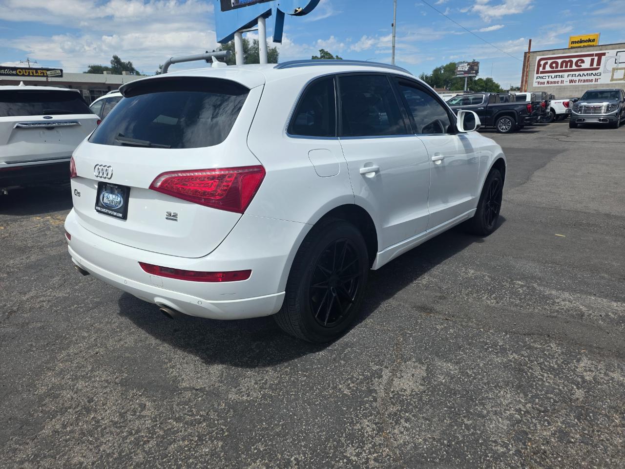 Audi Q5 quattro 4dr Premium Plus 2010