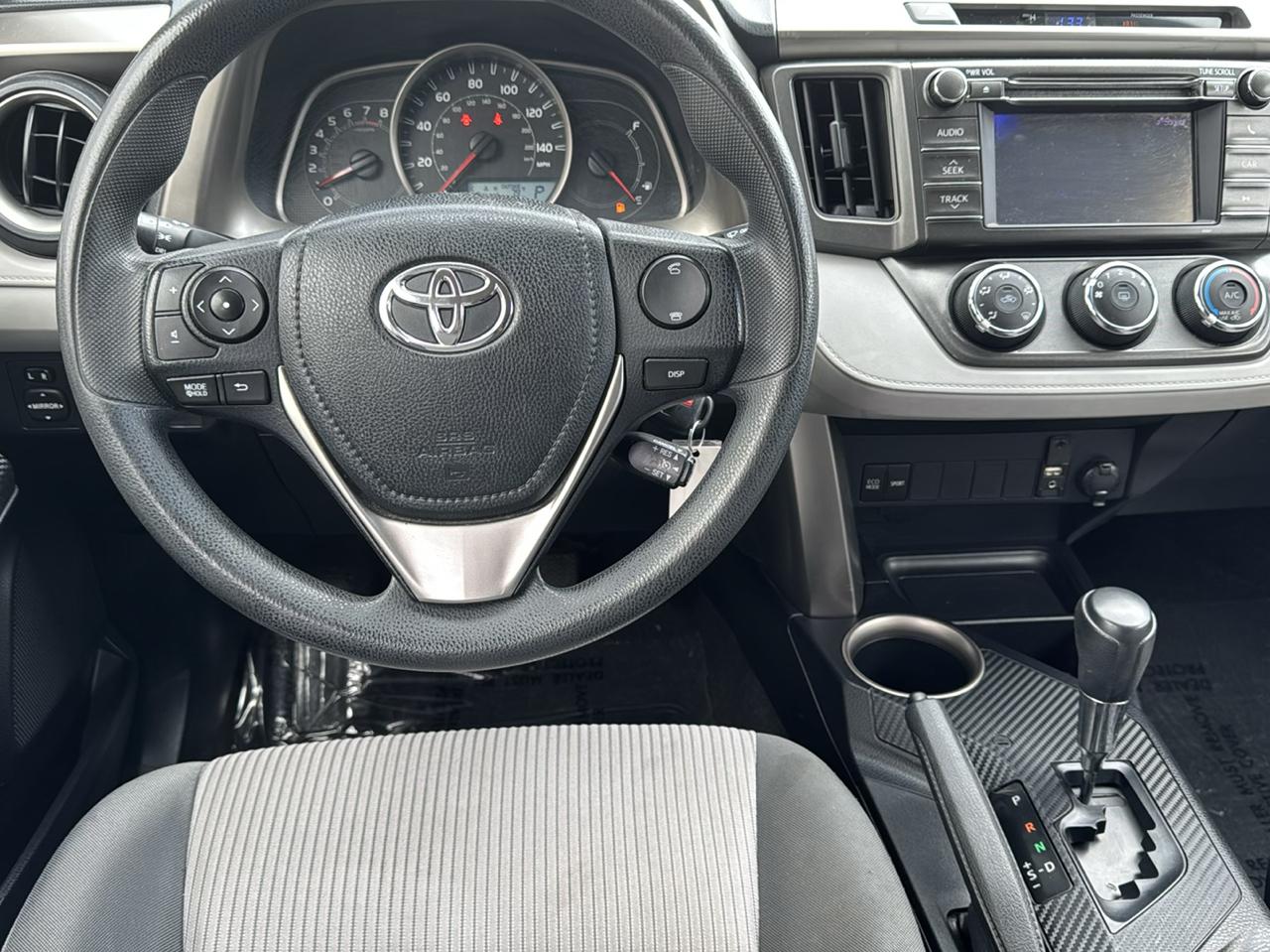 Toyota RAV4 AWD 4dr LE (Natl) 2013