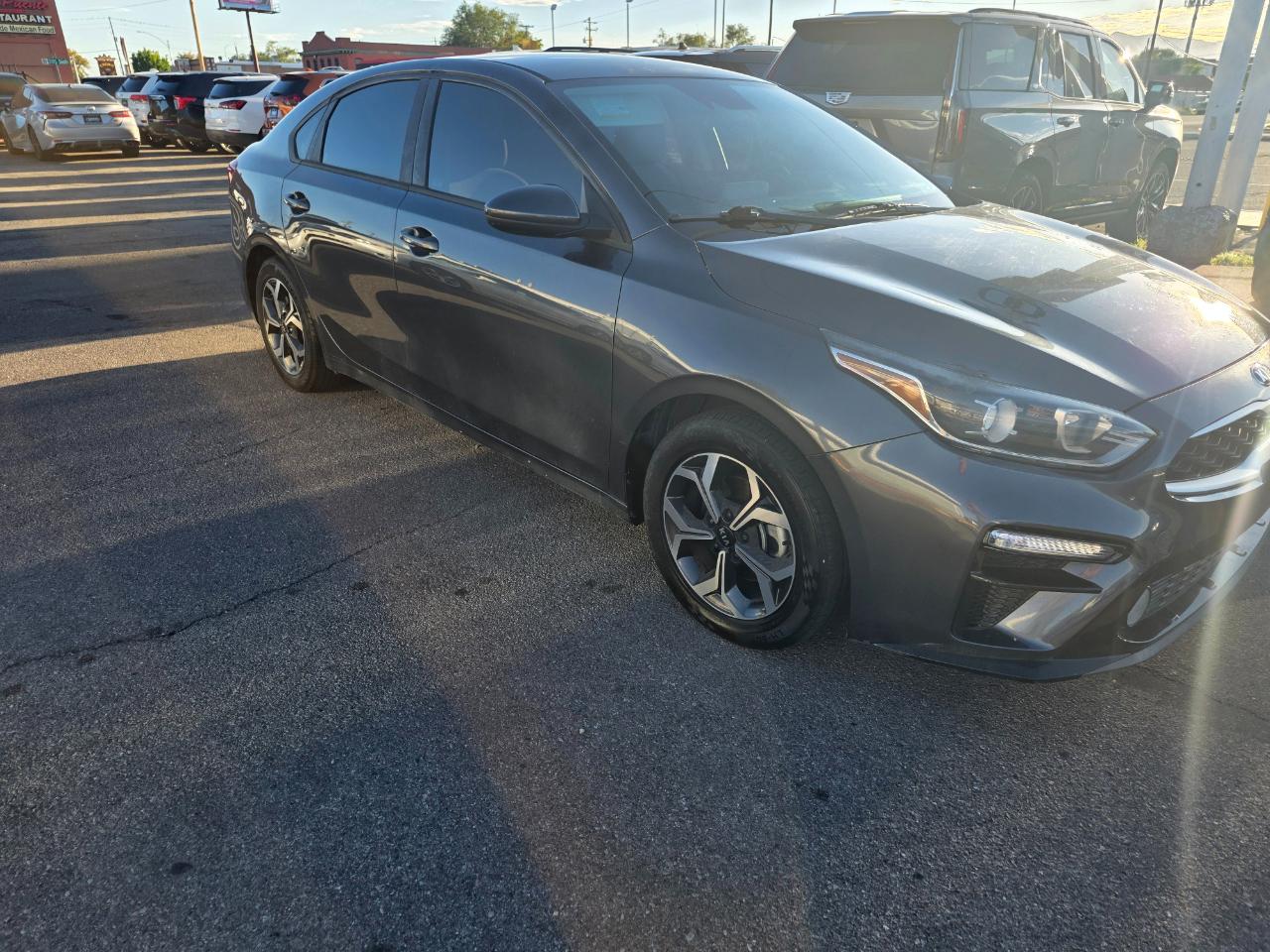 Kia Forte LXS IVT 2020
