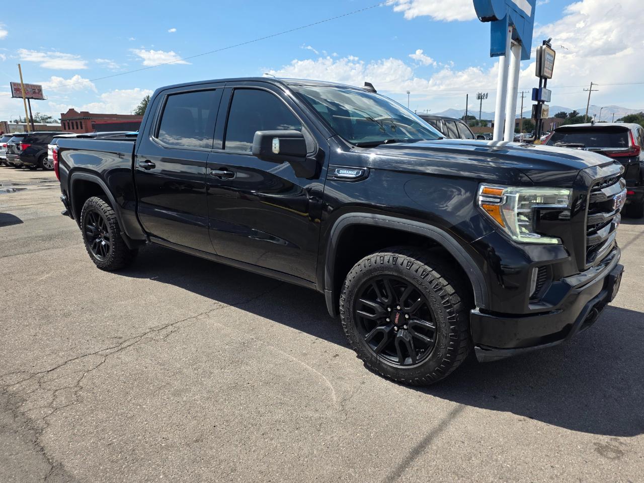 GMC Sierra 1500 4WD Crew Cab 147" Elevation 2021