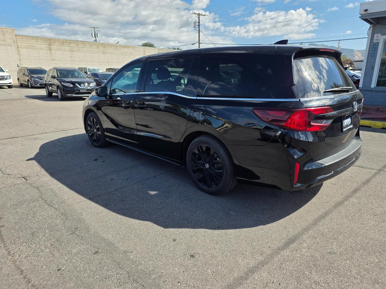Honda Odyssey Sport-L Auto 2025