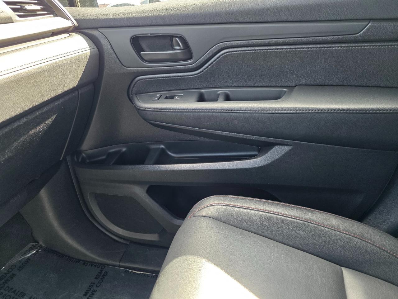 Honda Odyssey Sport-L Auto 2025