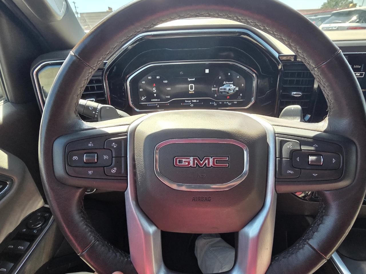 GMC Sierra 1500 4WD Crew Cab 157" SLT 2022