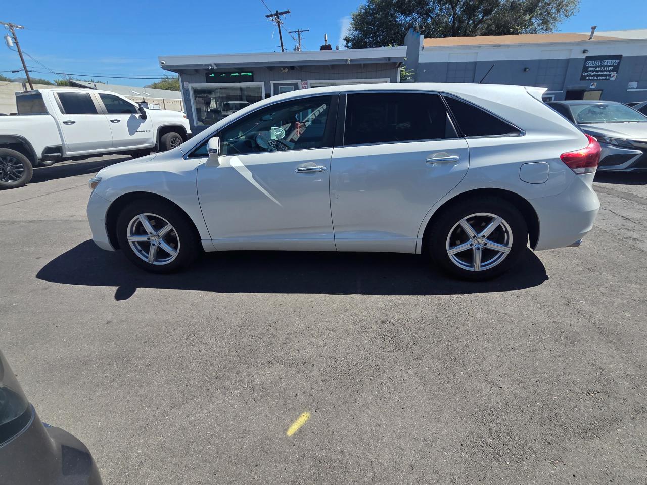 Toyota Venza 4dr Wgn V6 AWD Limited (Natl) 2013