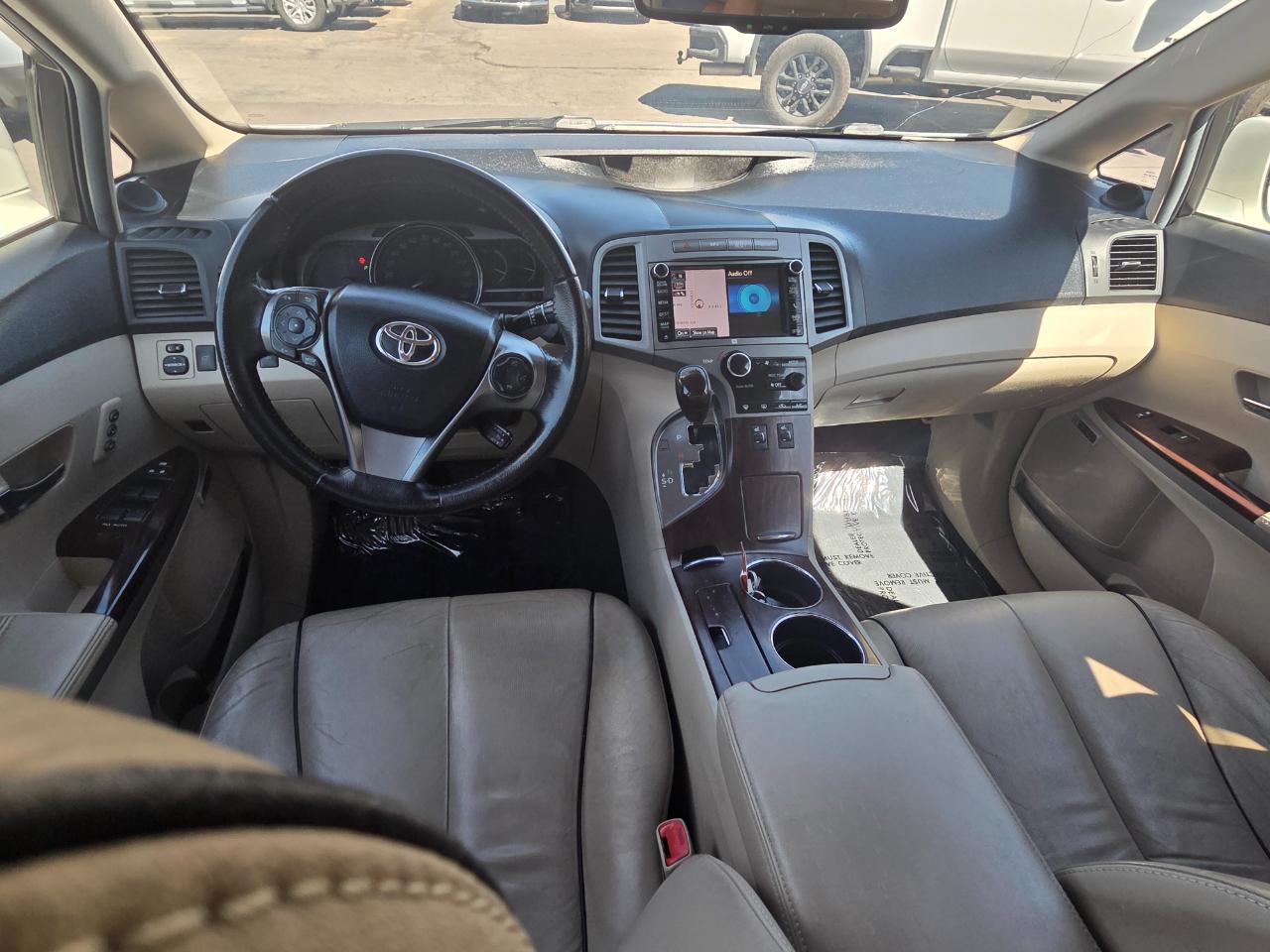 Toyota Venza 4dr Wgn V6 AWD Limited (Natl) 2013