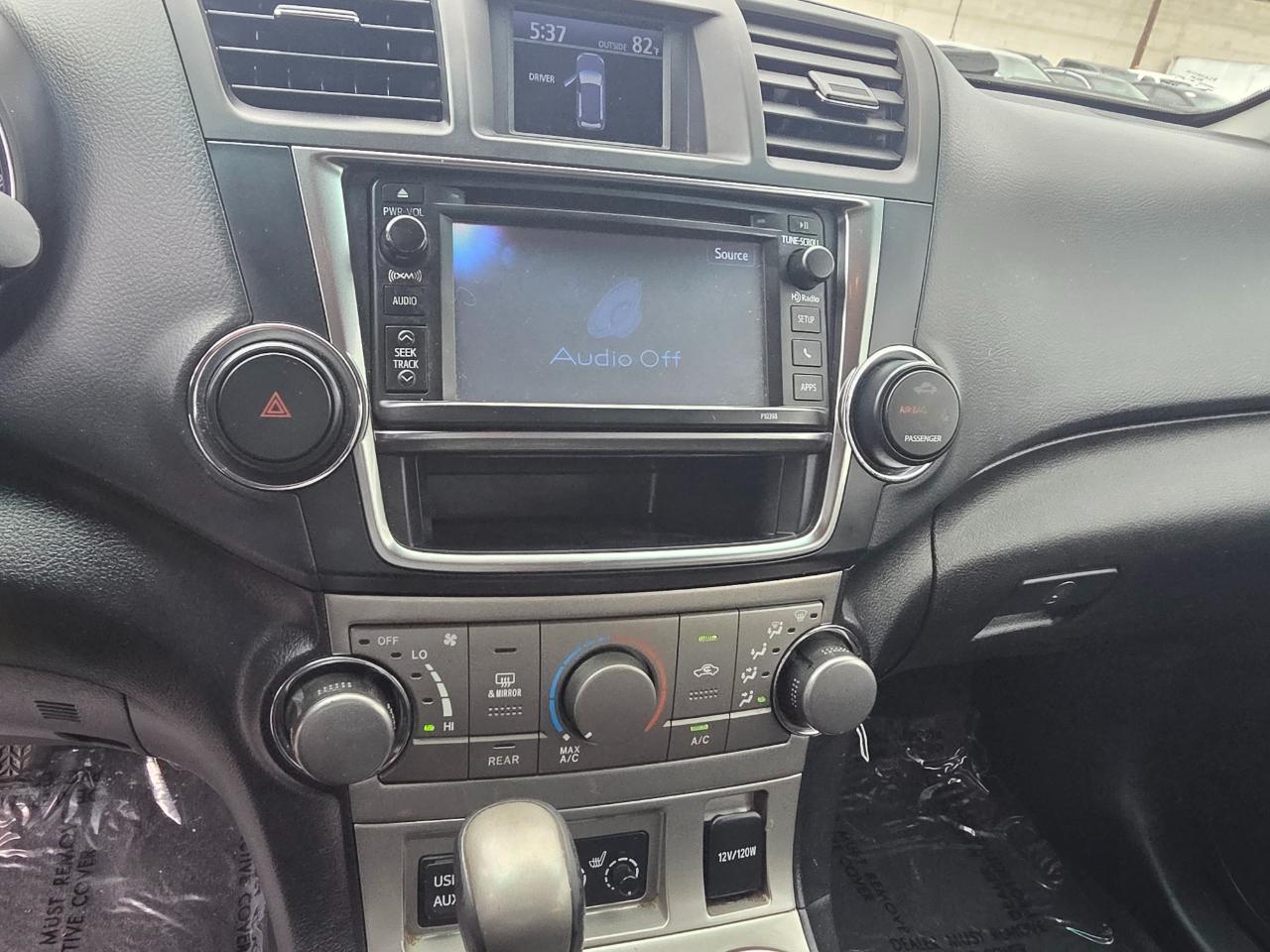 Toyota Highlander FWD 4dr V6 (Natl) 2013