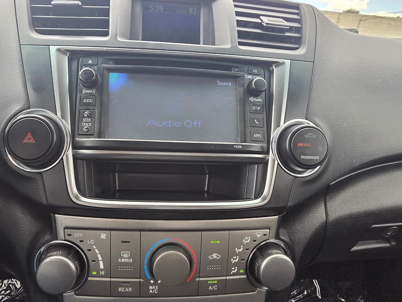 Toyota Highlander FWD 4dr V6 (Natl) 2013