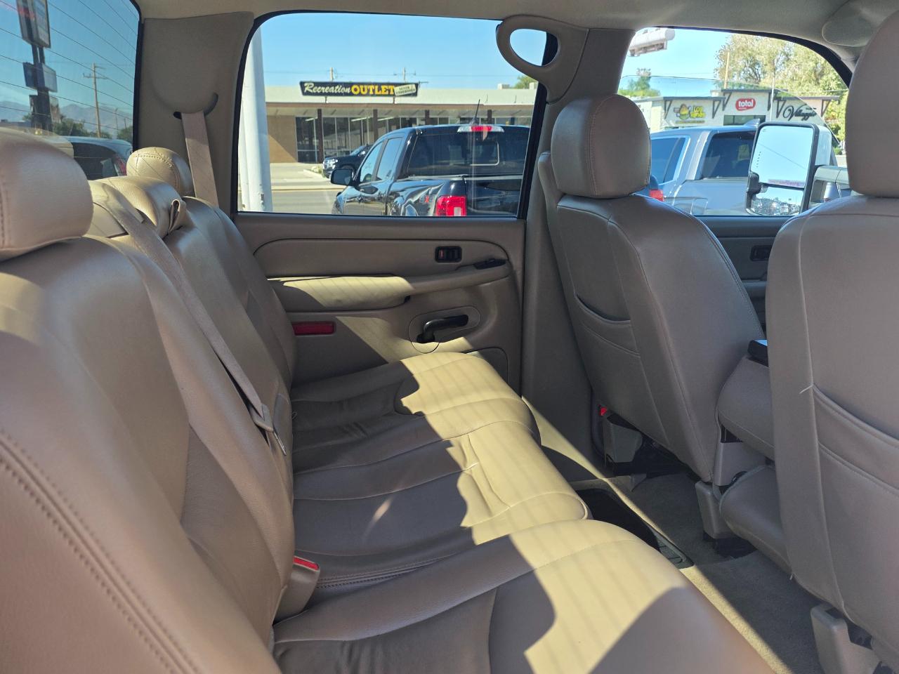 GMC Sierra 2500HD Crew Cab 153" WB 4WD SLE 2005
