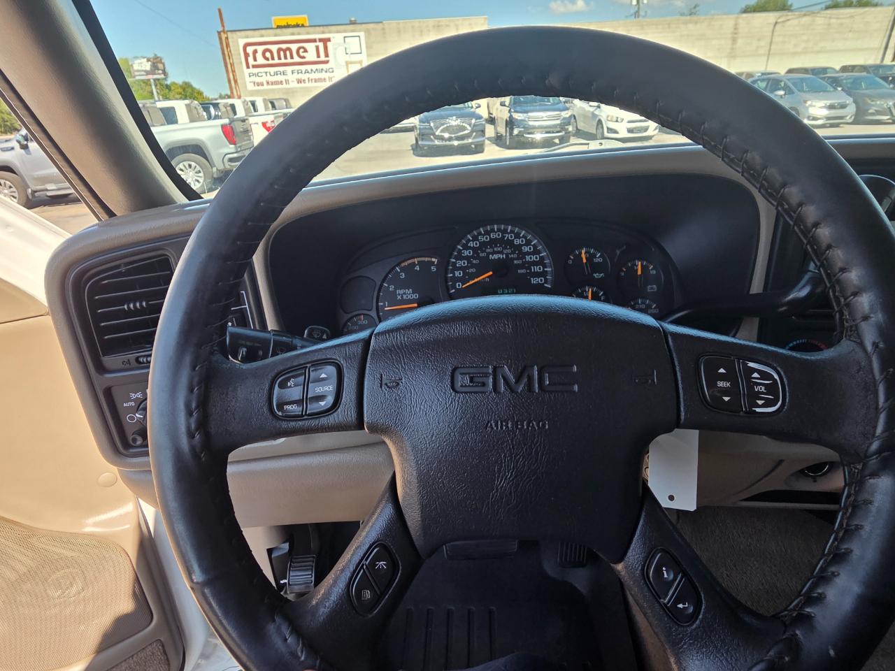 GMC Sierra 2500HD Crew Cab 153" WB 4WD SLE 2005