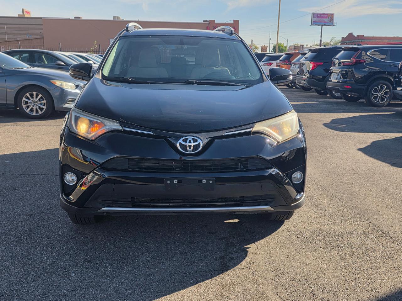 Toyota RAV4 AWD 4dr XLE (Natl) 2016