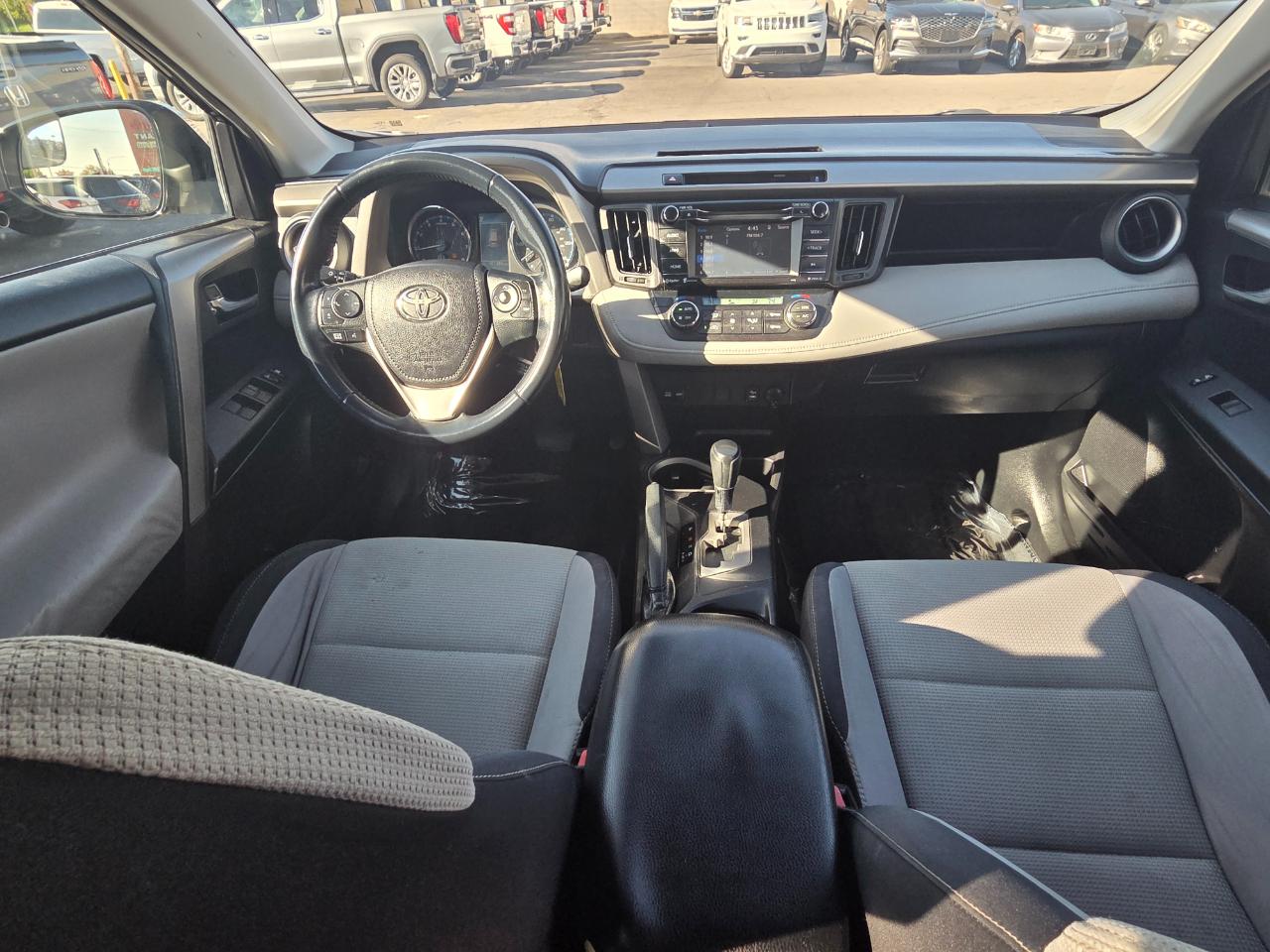 Toyota RAV4 AWD 4dr XLE (Natl) 2016