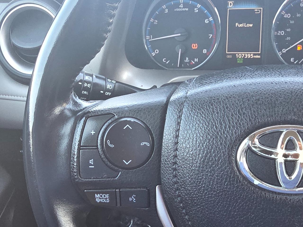 Toyota RAV4 AWD 4dr XLE (Natl) 2016