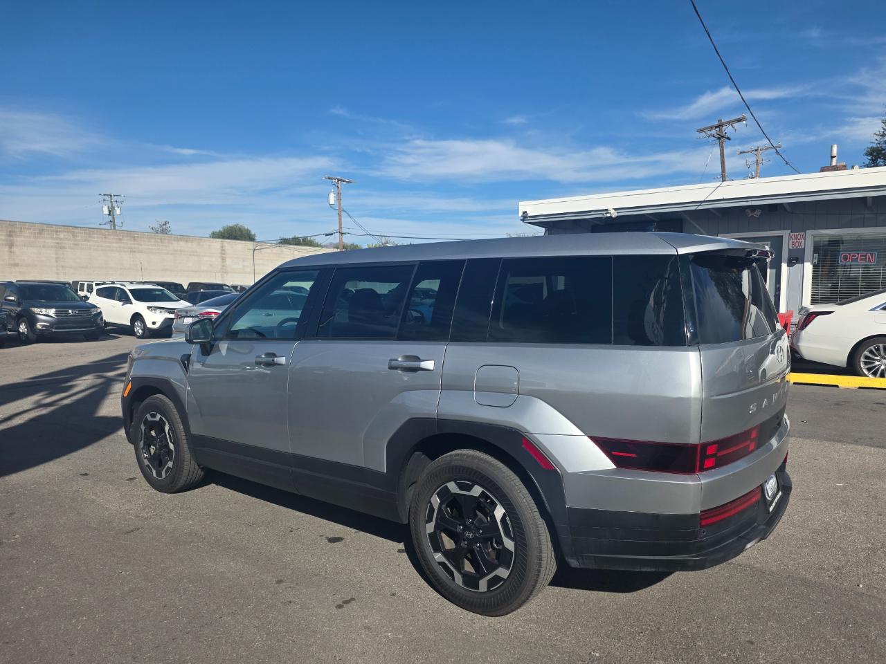 Hyundai Santa Fe SE FWD 2025