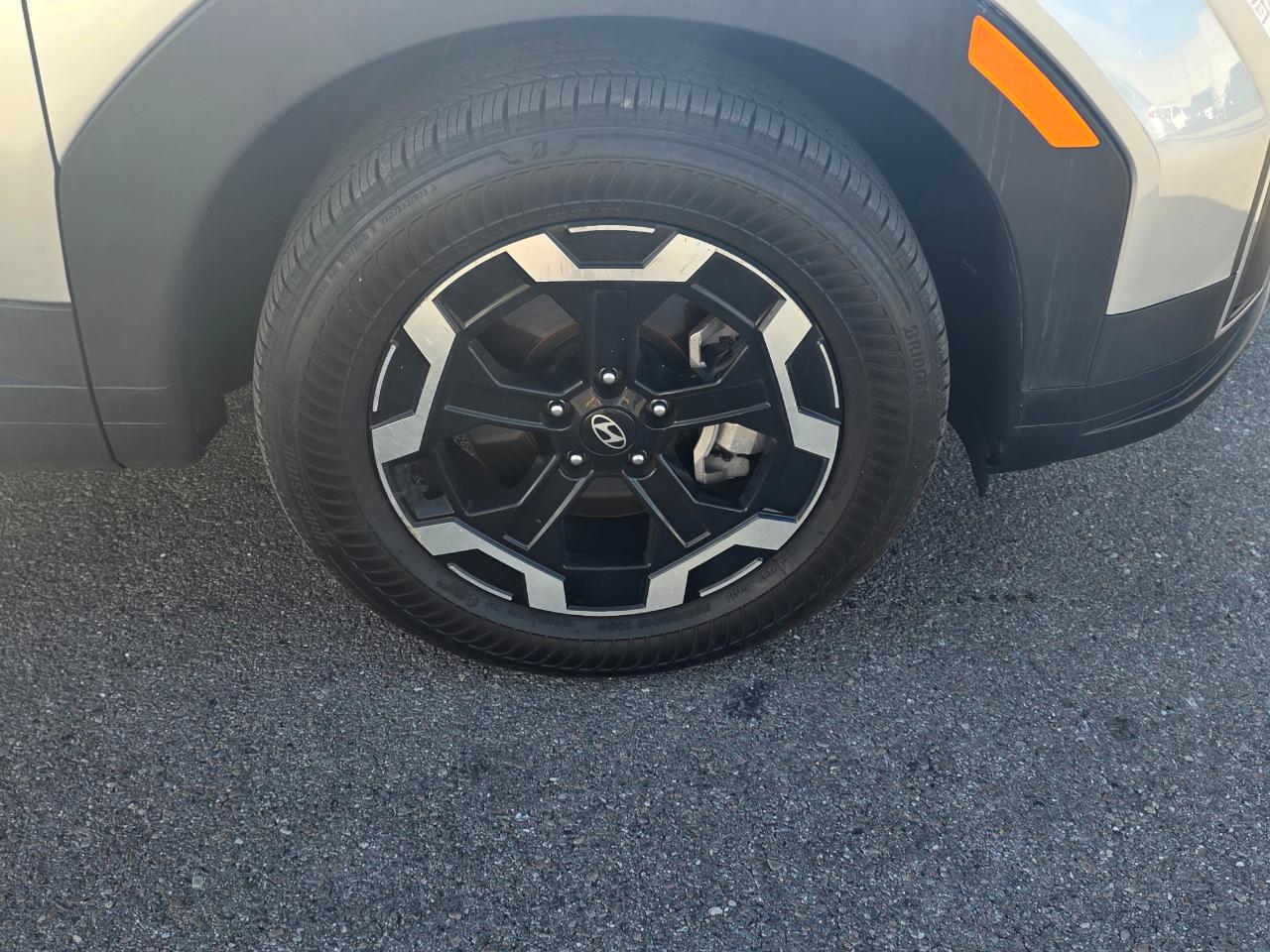 Hyundai Santa Fe SE FWD 2025