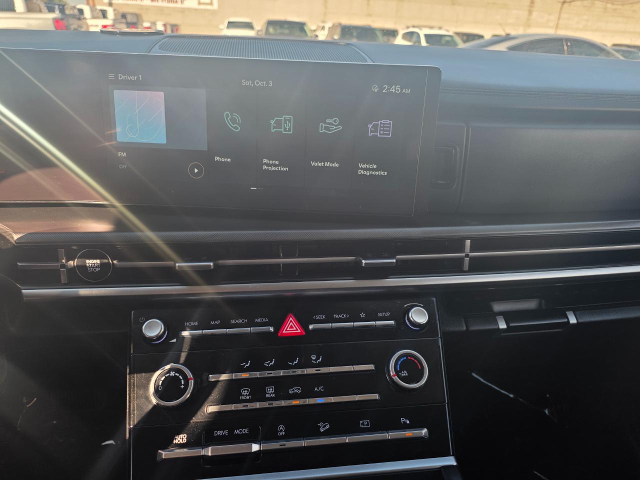 Hyundai Santa Fe SE FWD 2025
