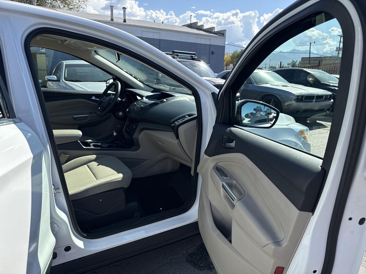 Ford Escape SE FWD 2017