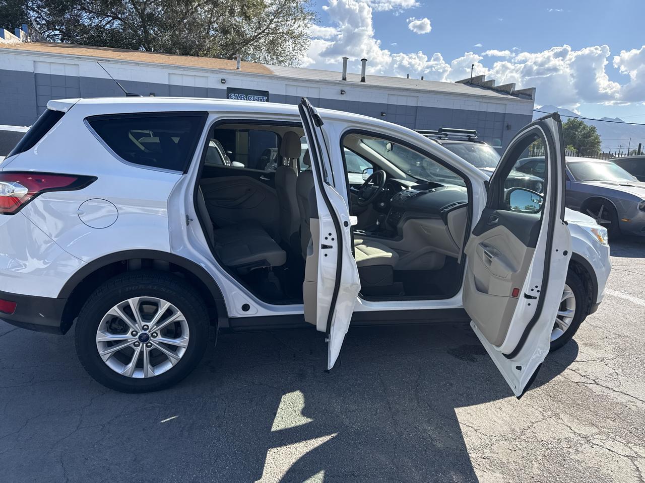 Ford Escape SE FWD 2017
