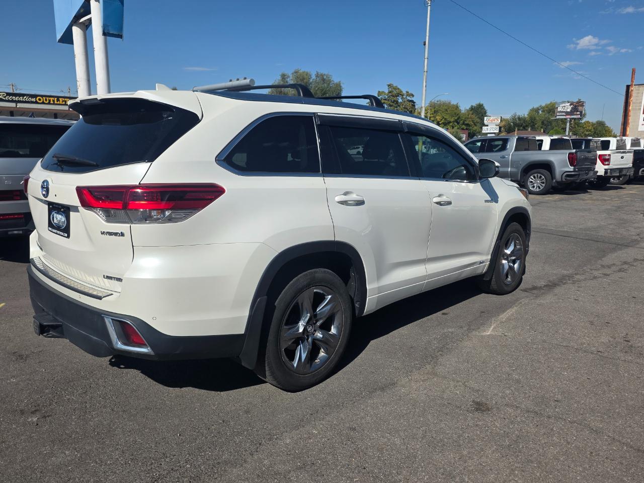 Toyota Highlander Hybrid Limited V6 AWD (Natl) 2019
